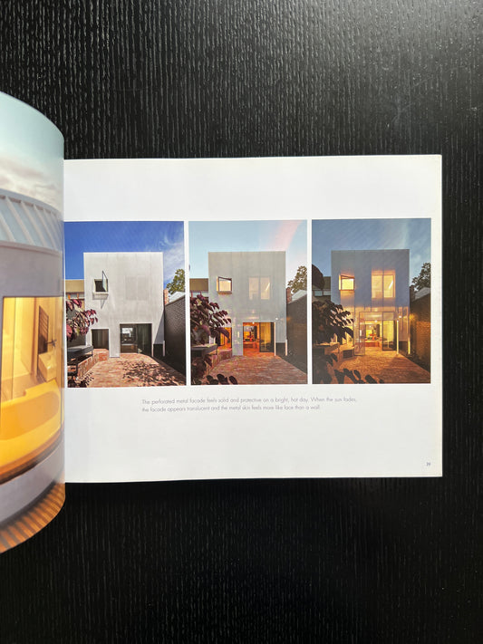 Australia Modern: 15 Houses in Harmony with the Land by Steve Huyton