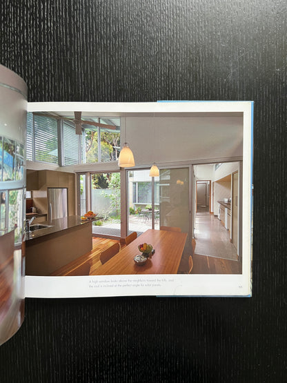 Australia Modern: 15 Houses in Harmony with the Land by Steve Huyton