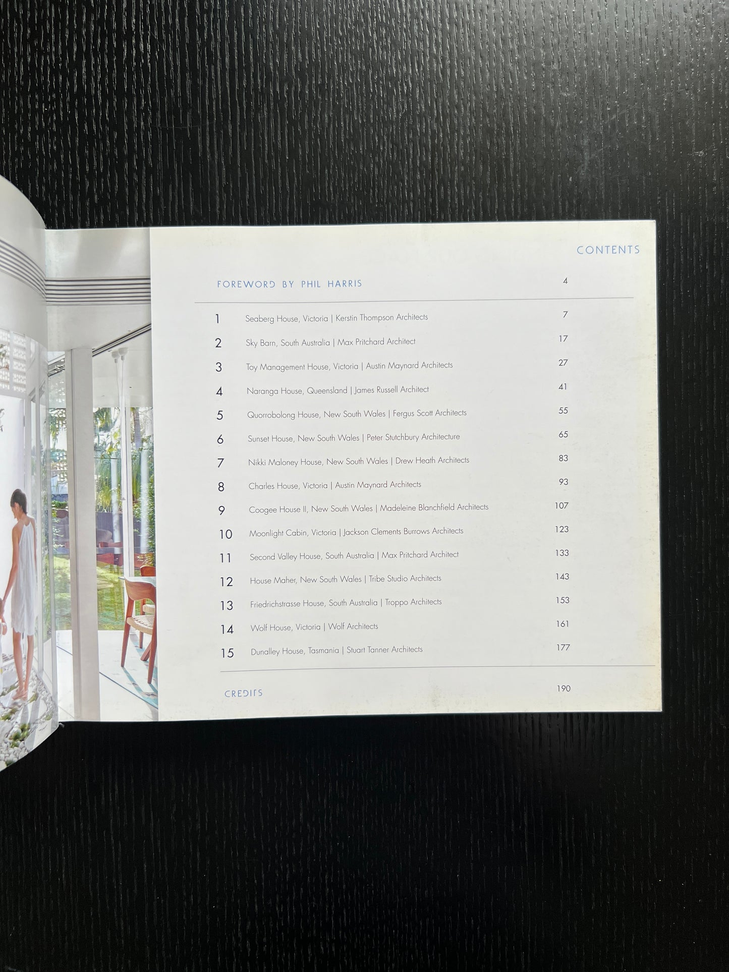 Australia Modern: 15 Houses in Harmony with the Land by Steve Huyton